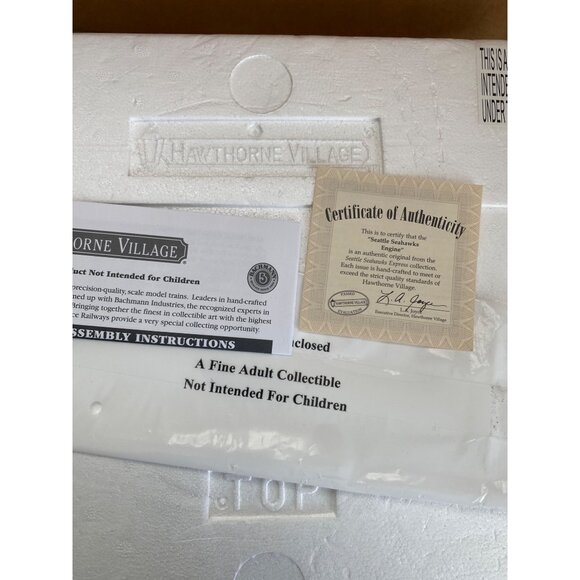 Seattle Seahawks Express Train Engine Set w/ Tracks – Hawthorne Village NFL - Picture 3 of 10